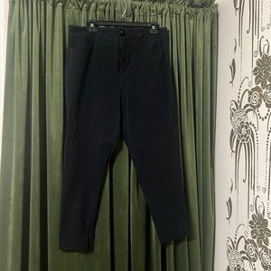 Old navy pixie pant.